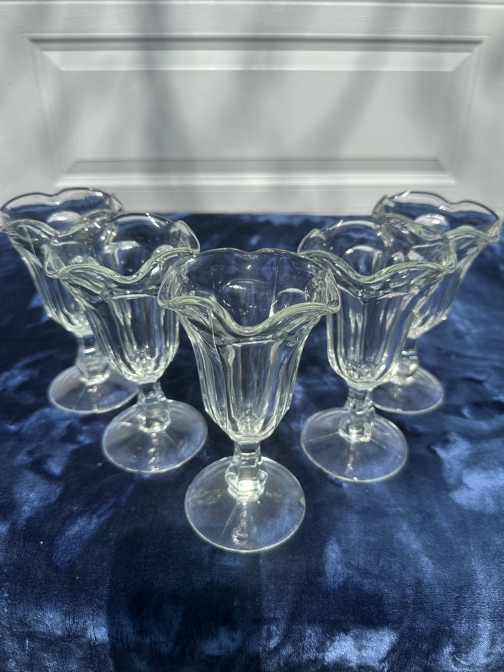 Vintage Tulip Shaped Heavy Clear Footed Glass Ice Cream Sundae Cups Set Of 5